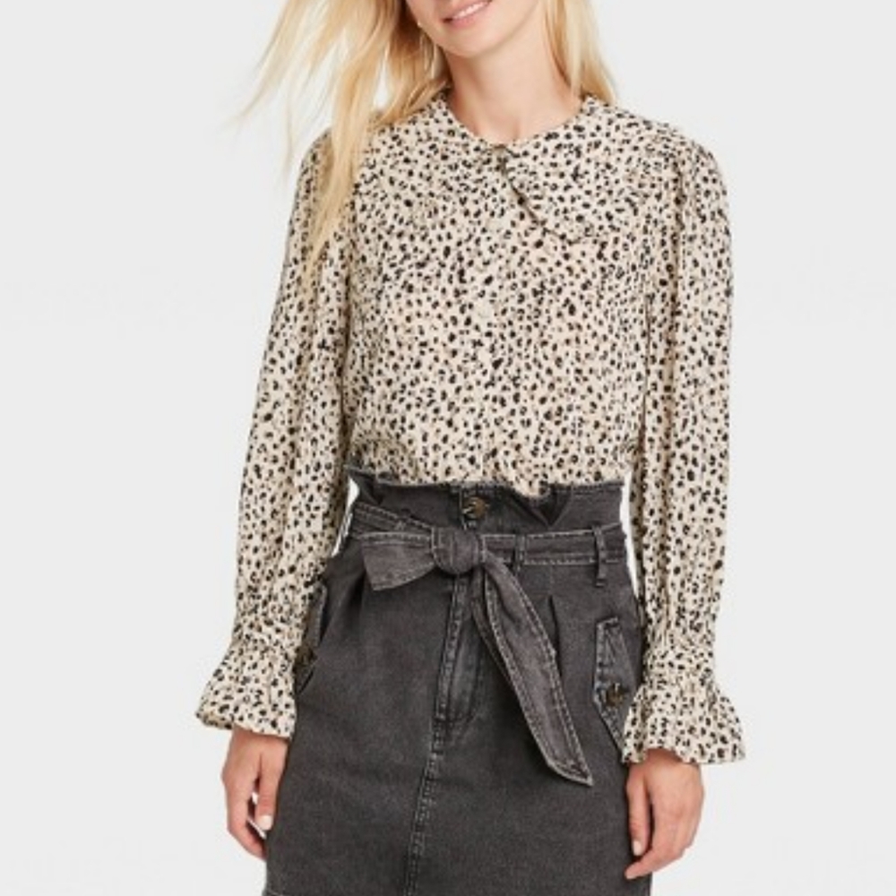 Women's leopard print blouse